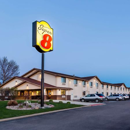 Super 8 By Wyndham Spirit Lake/Okoboji Esterno foto
