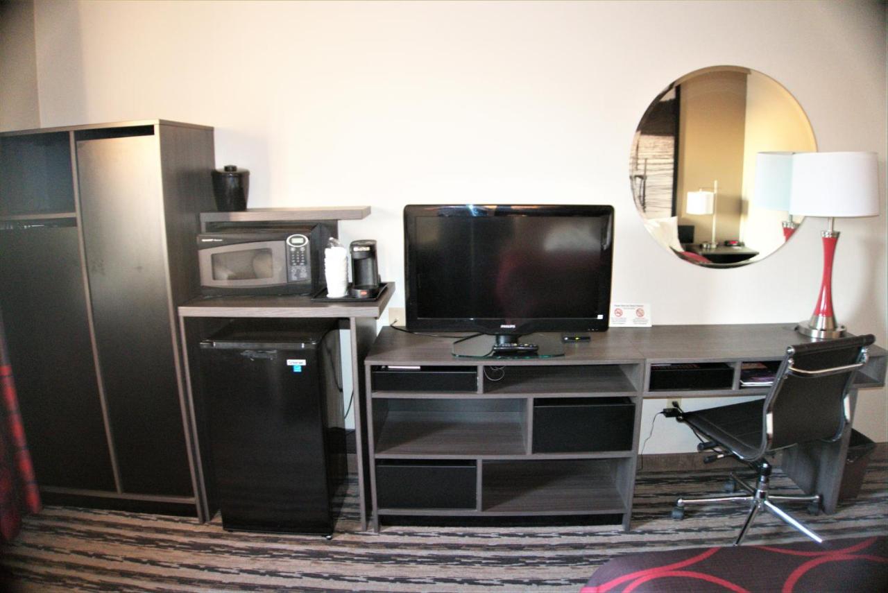 Super 8 By Wyndham Spirit Lake/Okoboji Esterno foto