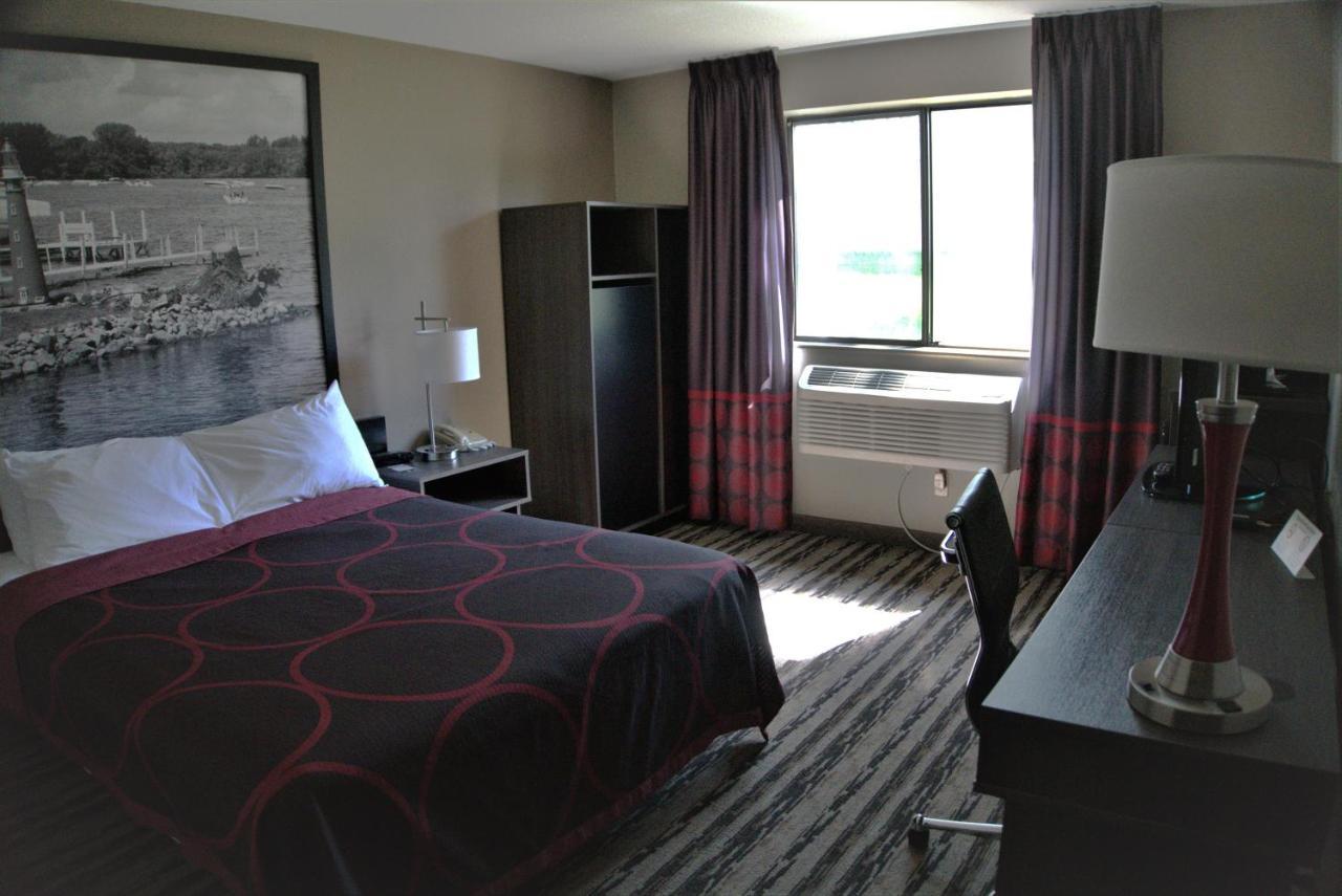 Super 8 By Wyndham Spirit Lake/Okoboji Esterno foto