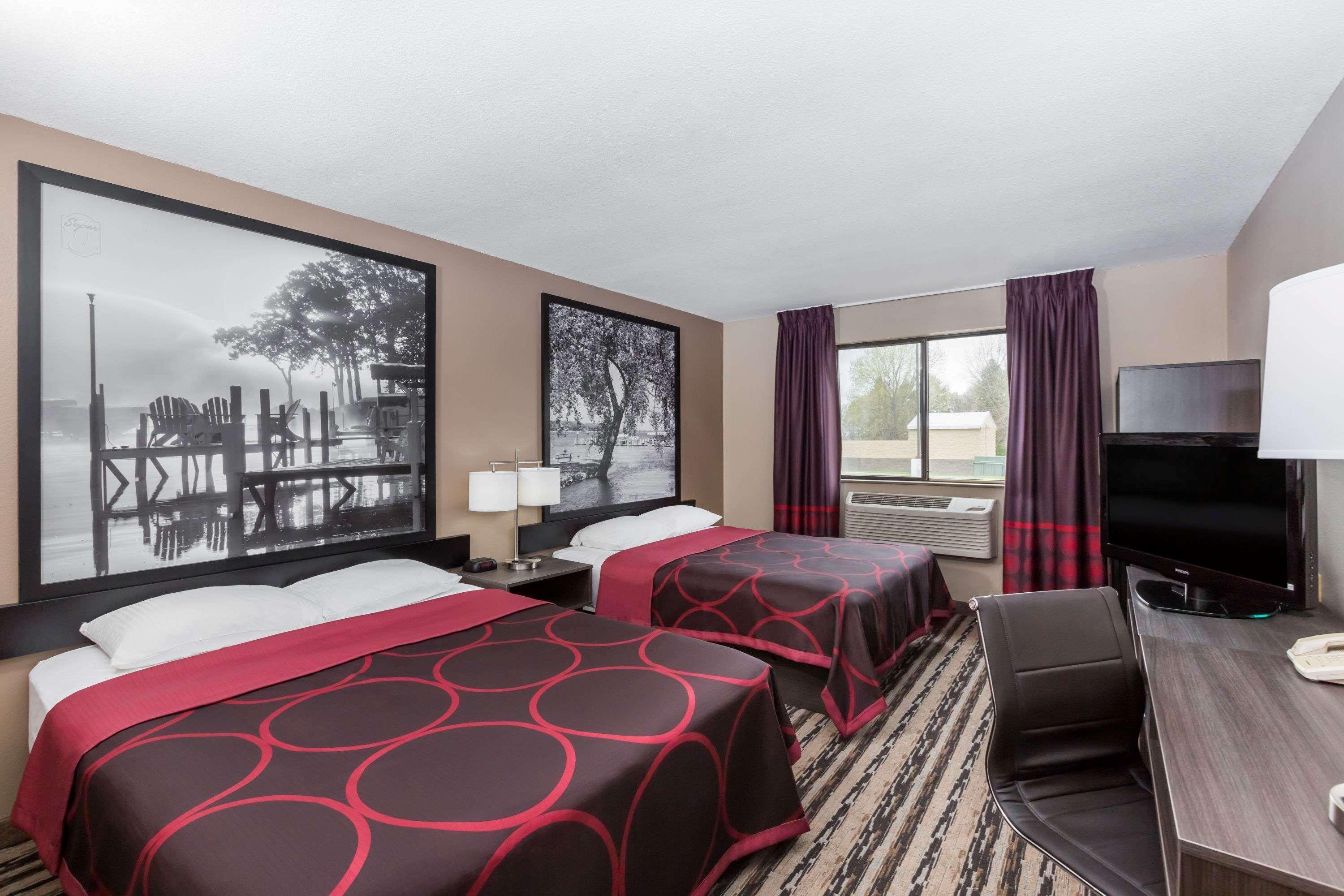 Super 8 By Wyndham Spirit Lake/Okoboji Esterno foto