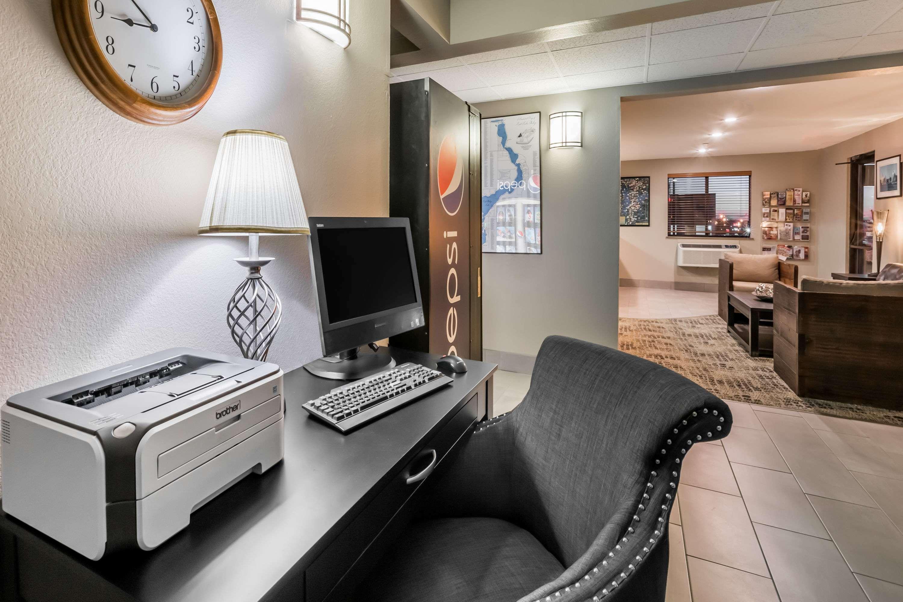 Super 8 By Wyndham Spirit Lake/Okoboji Esterno foto