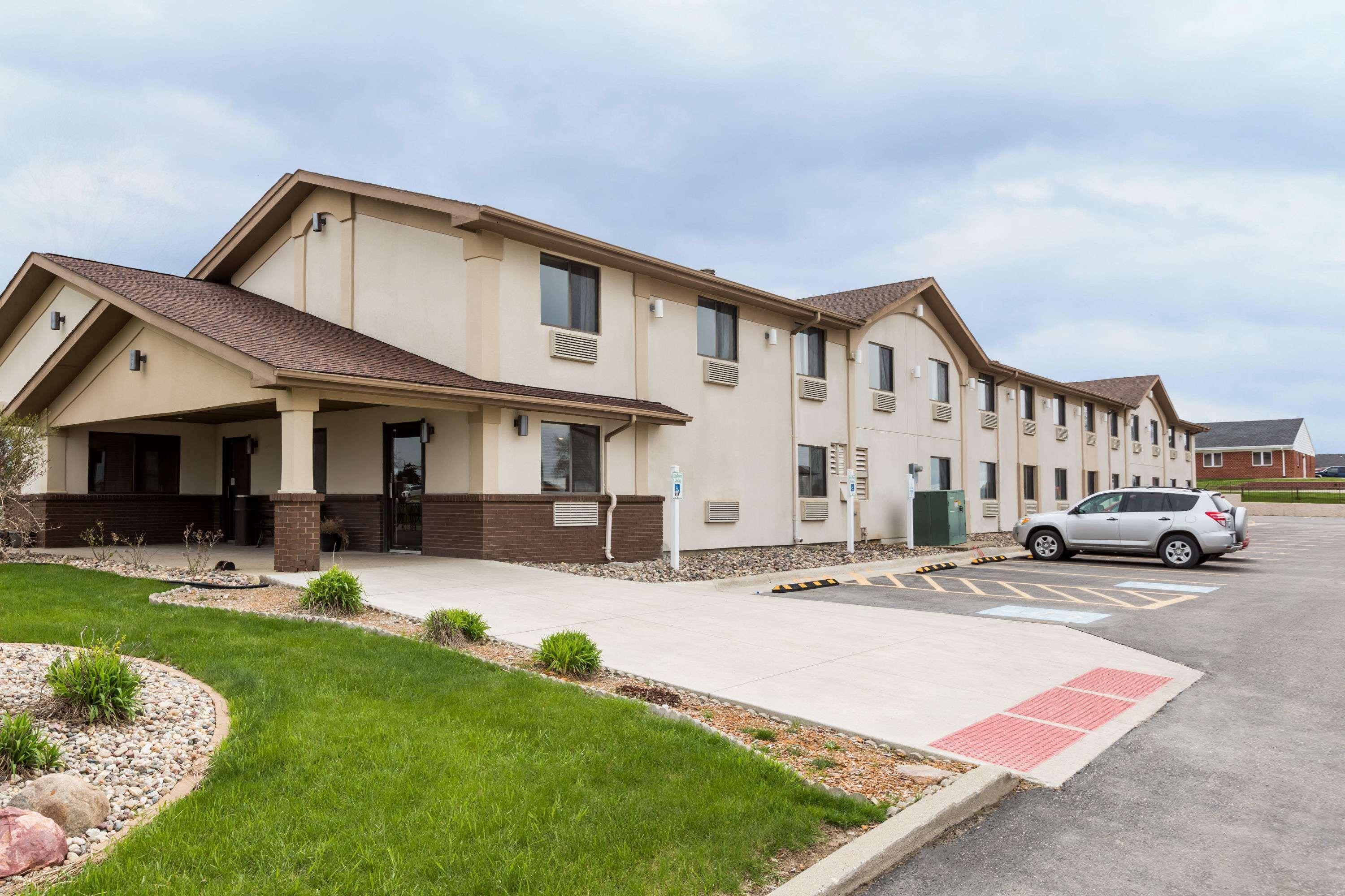 Super 8 By Wyndham Spirit Lake/Okoboji Esterno foto