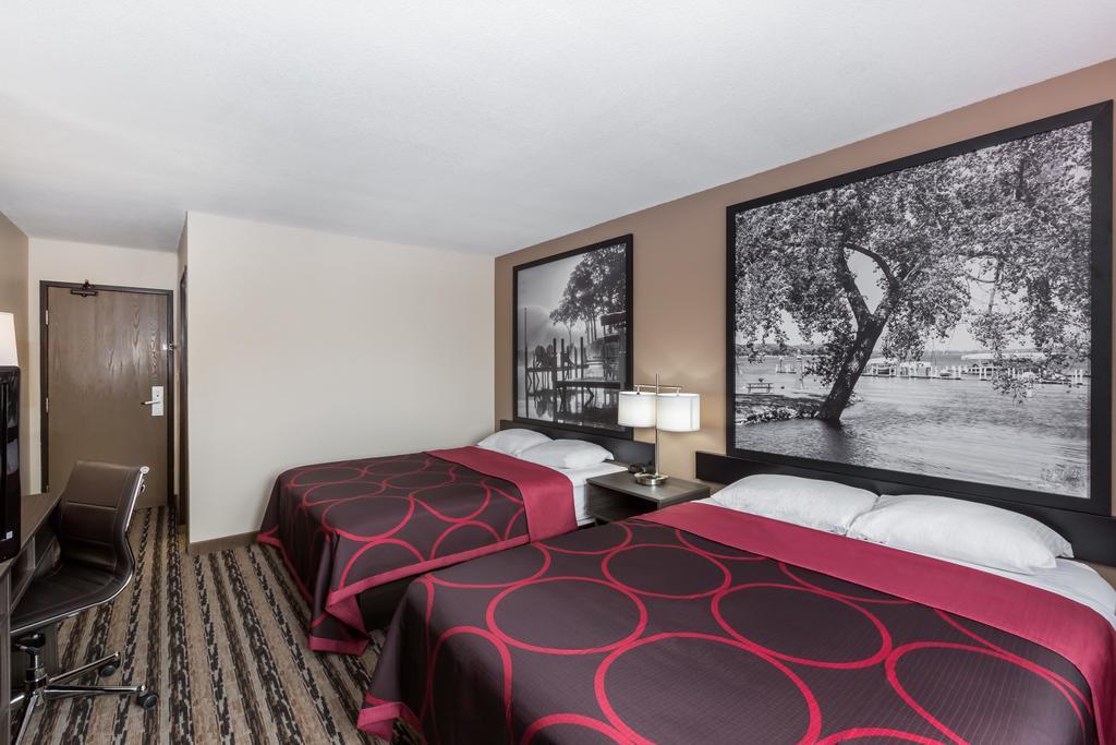 Super 8 By Wyndham Spirit Lake/Okoboji Esterno foto